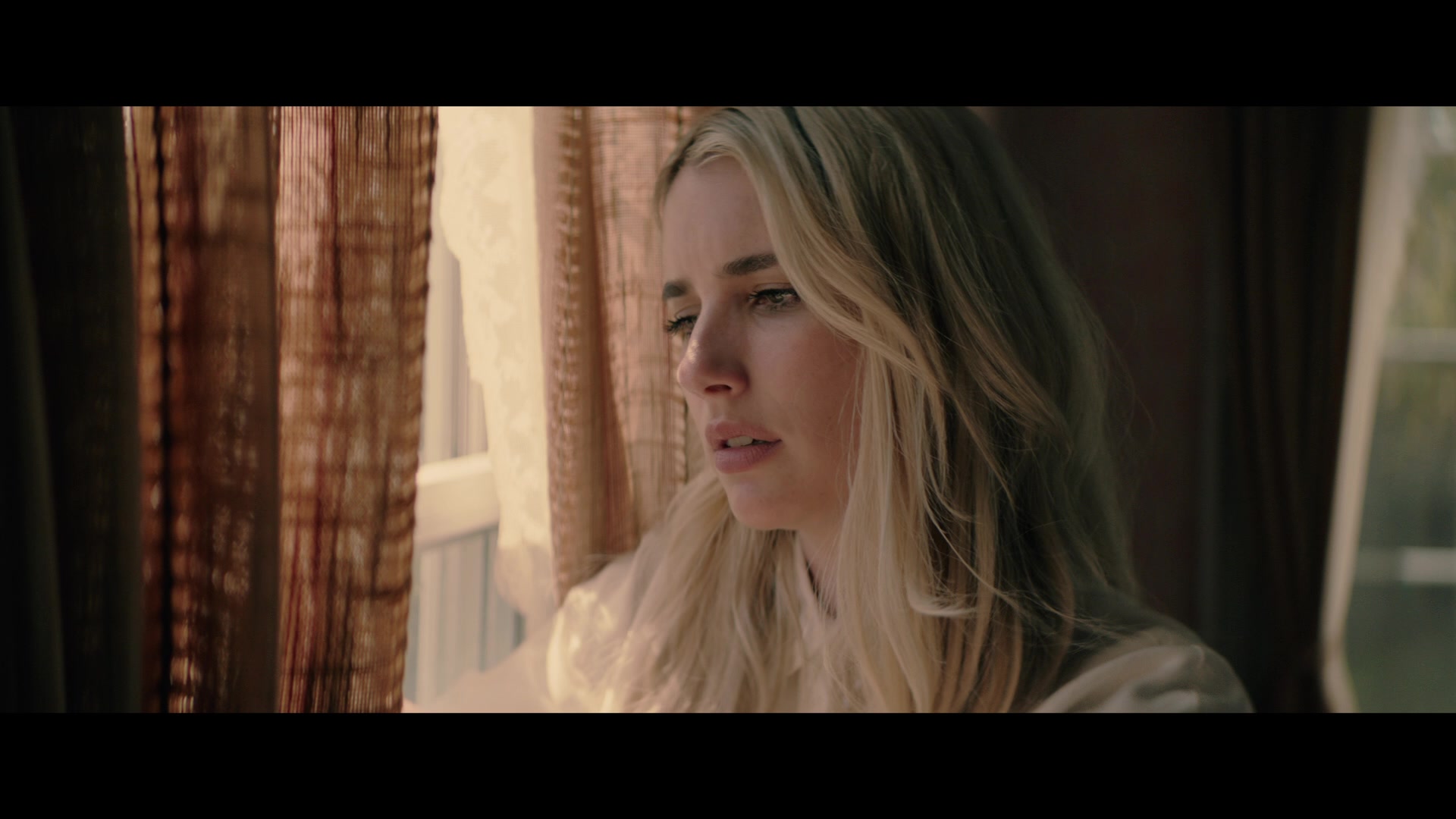Abandoned_2022_1080p_BluRay__03622.jpg