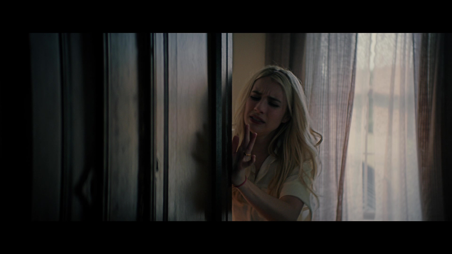 Abandoned_2022_1080p_BluRay__05535.jpg