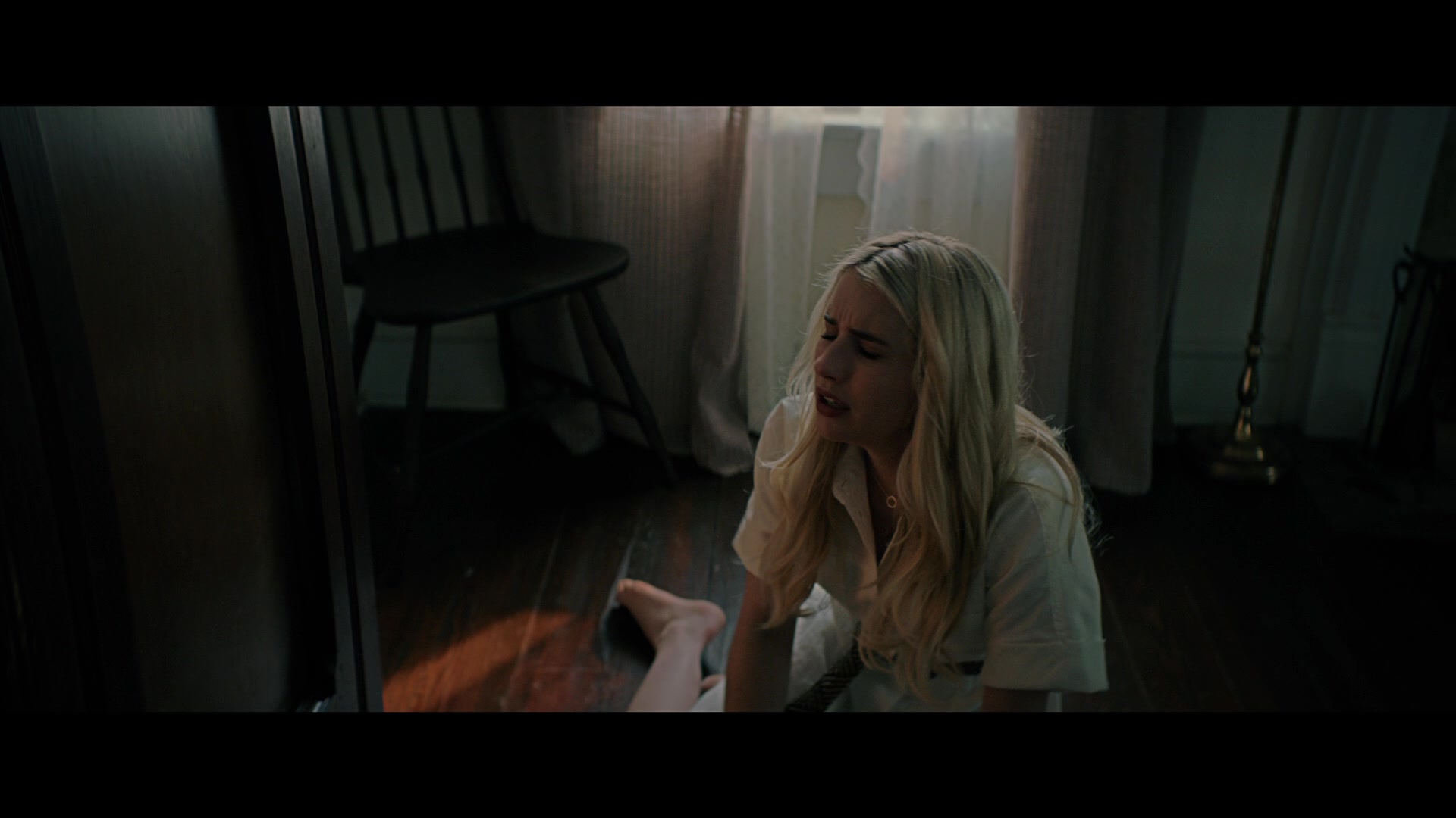Abandoned_2022_1080p_BluRay__05546.jpg