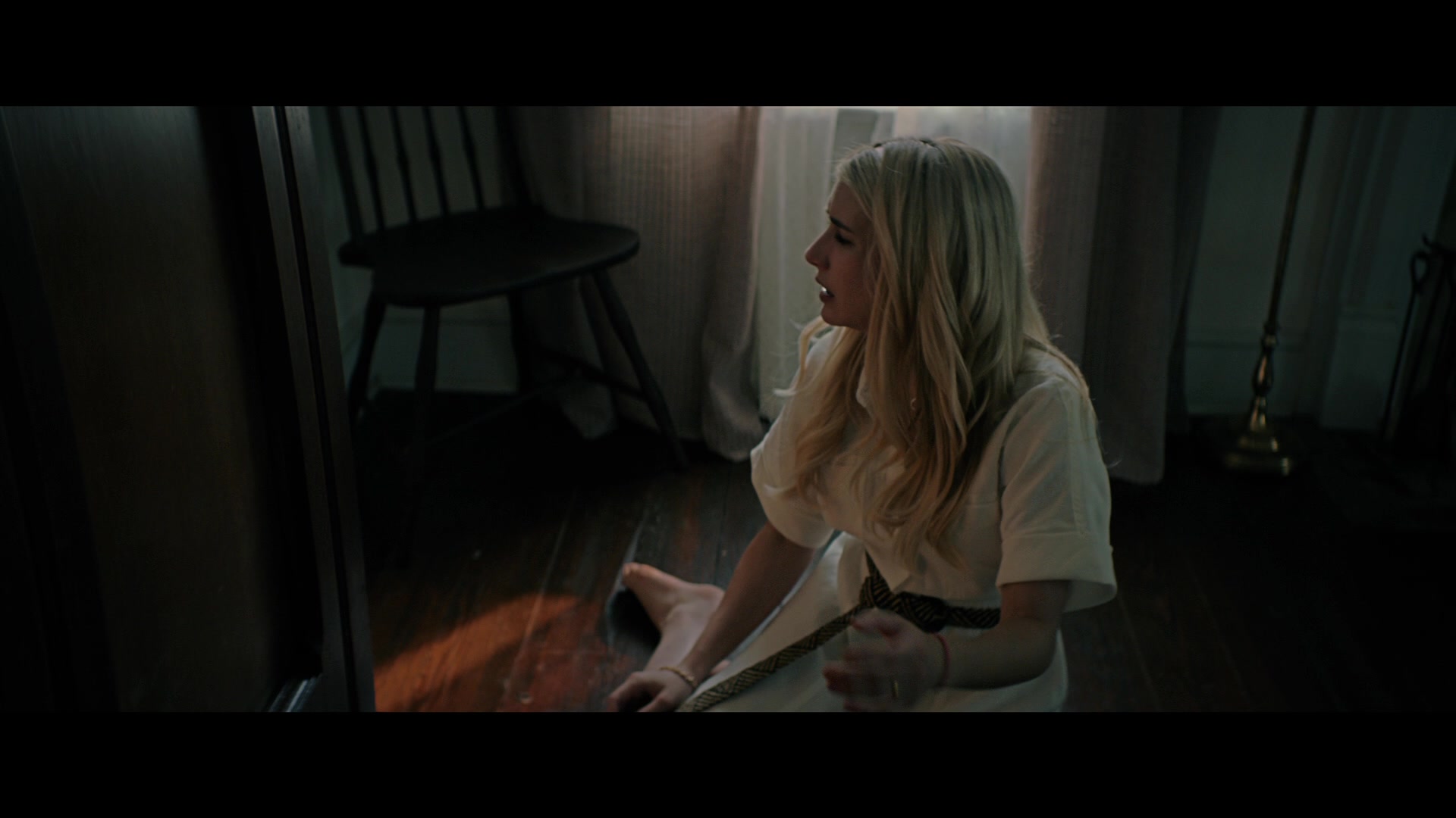 Abandoned_2022_1080p_BluRay__05548.jpg