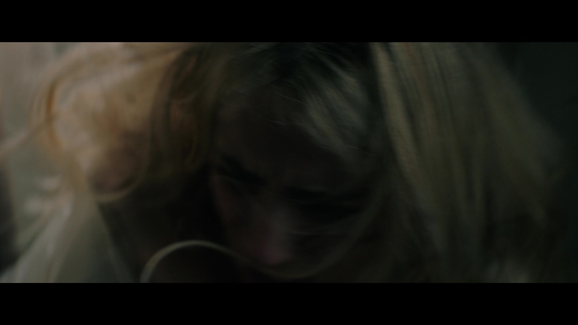 Abandoned_2022_1080p_BluRay__05681.jpg