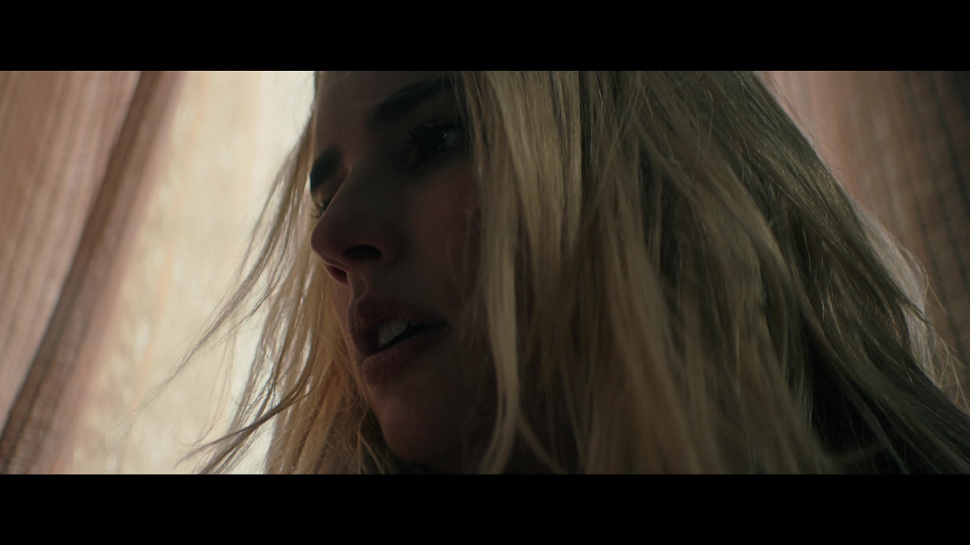 Abandoned_2022_1080p_BluRay__05694.jpg
