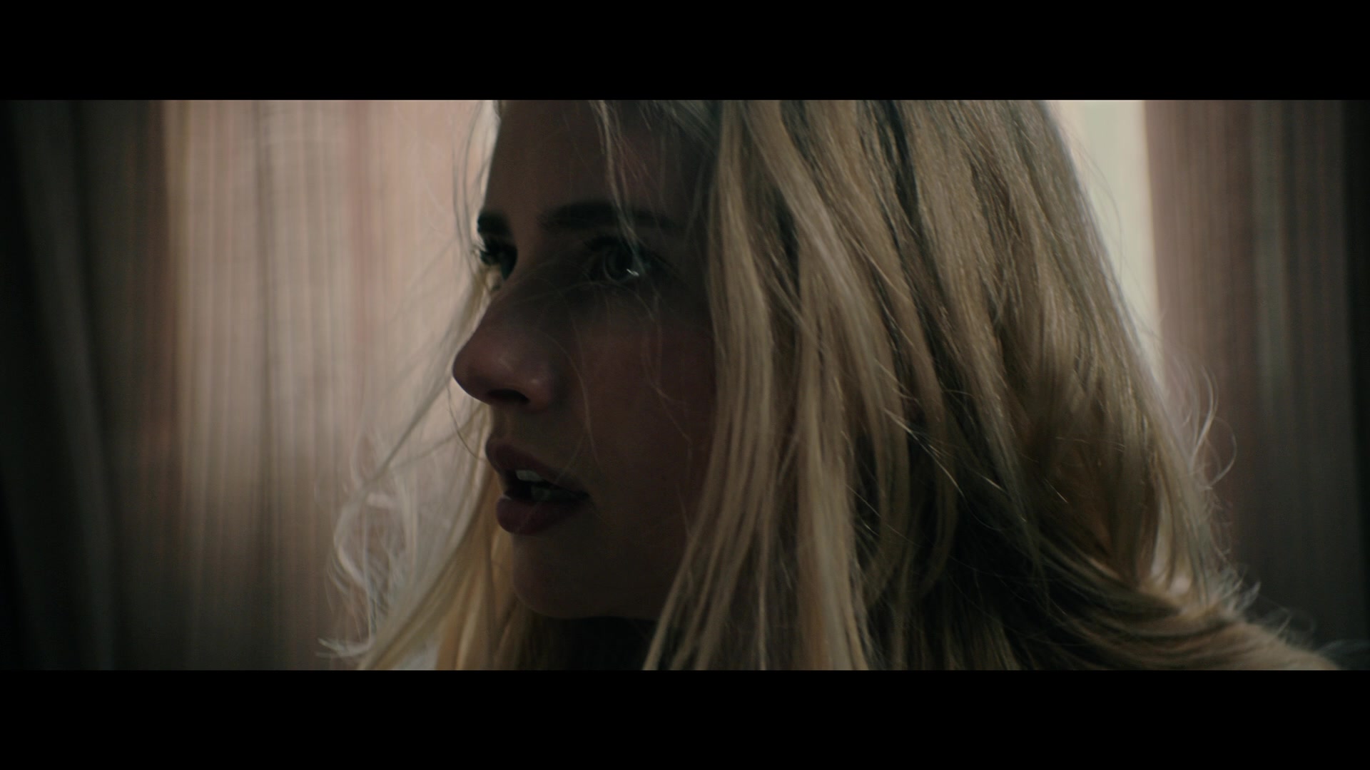 Abandoned_2022_1080p_BluRay__05699.jpg
