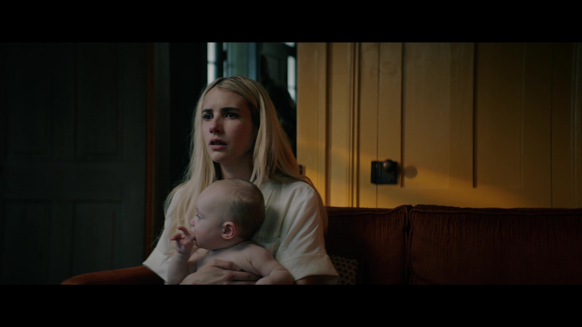 Abandoned_2022_1080p_BluRay__06181.jpg
