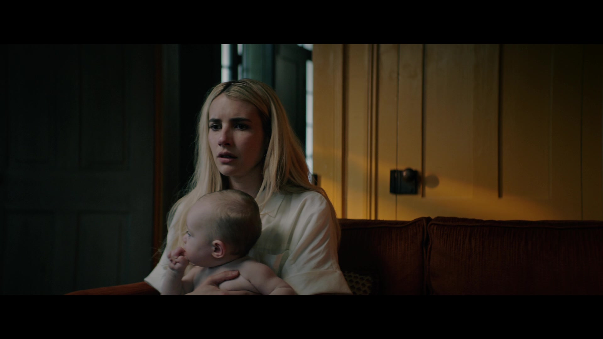 Abandoned_2022_1080p_BluRay__06185.jpg