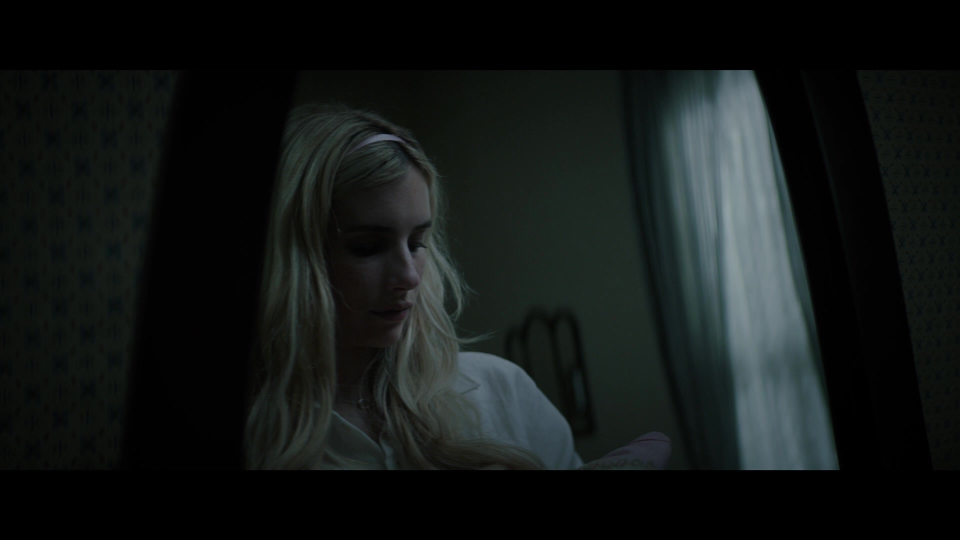 Abandoned_2022_1080p_BluRay__06237.jpg