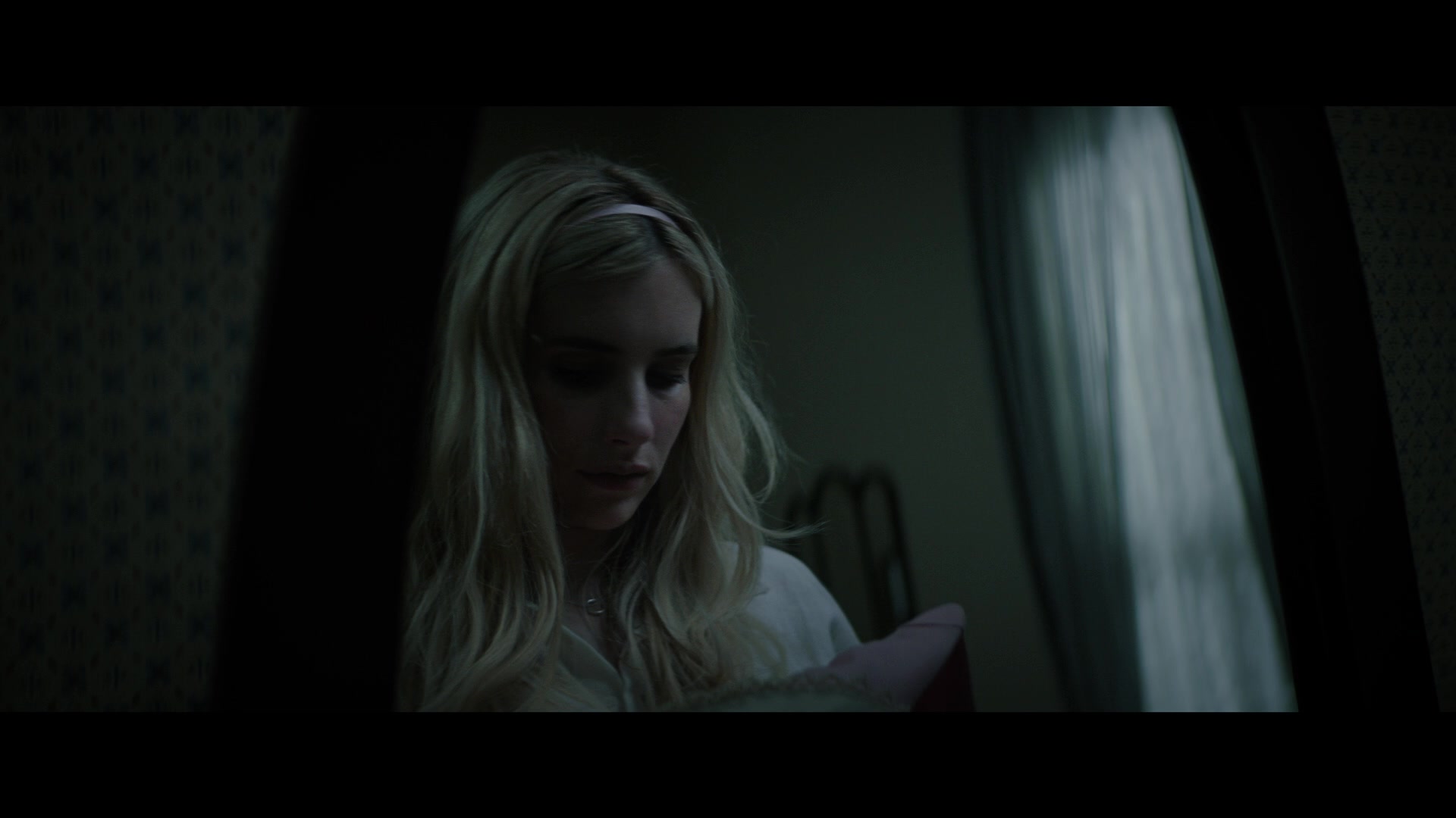 Abandoned_2022_1080p_BluRay__06239.jpg
