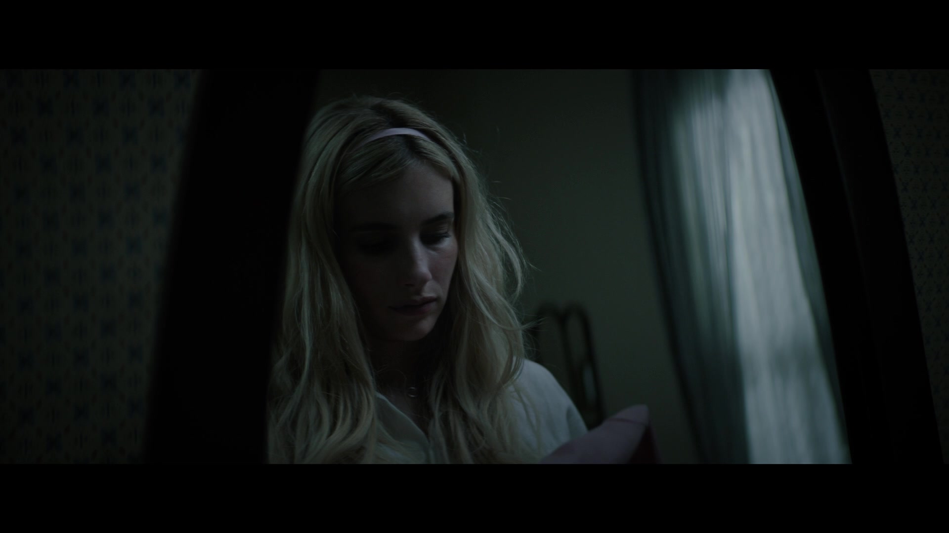 Abandoned_2022_1080p_BluRay__06241.jpg