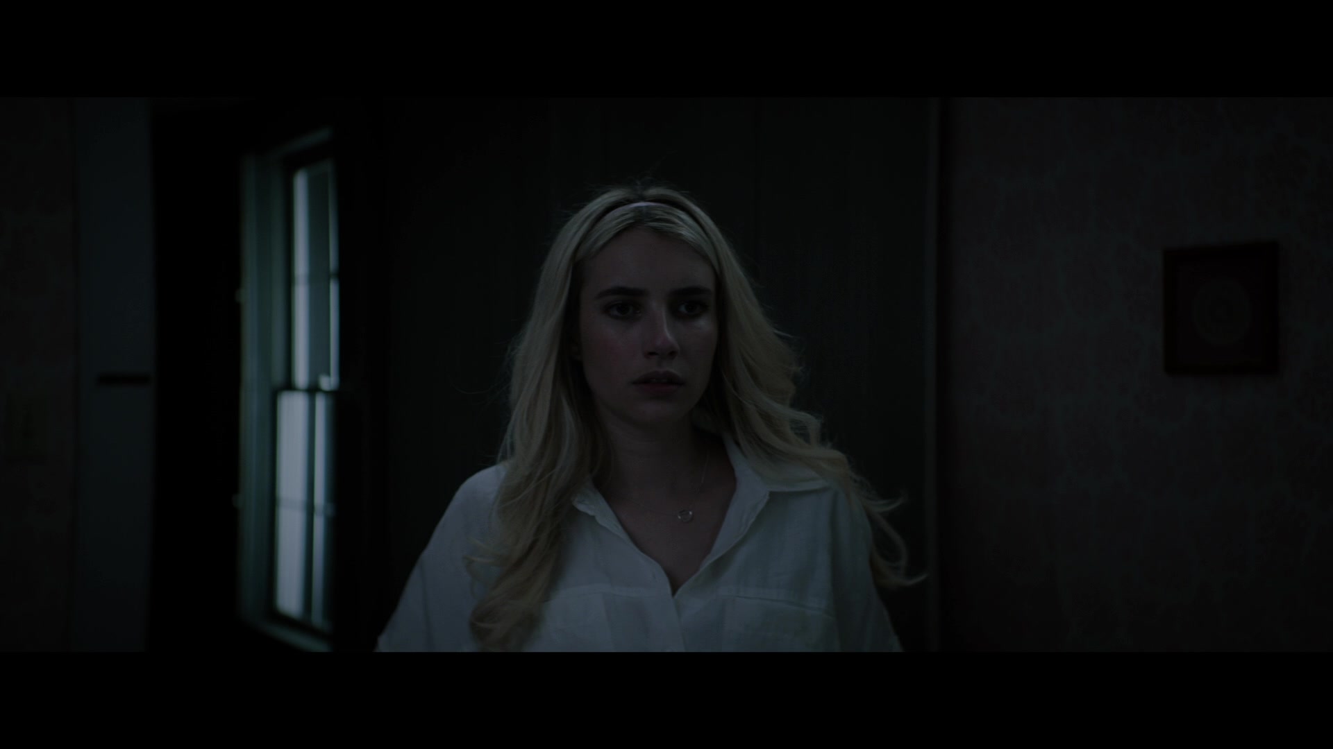 Abandoned_2022_1080p_BluRay__06287.jpg