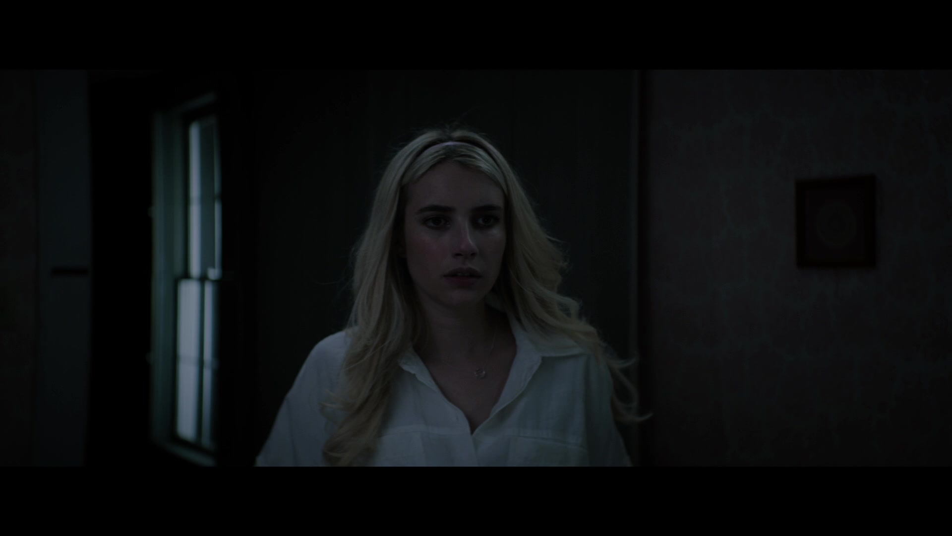 Abandoned_2022_1080p_BluRay__06288.jpg
