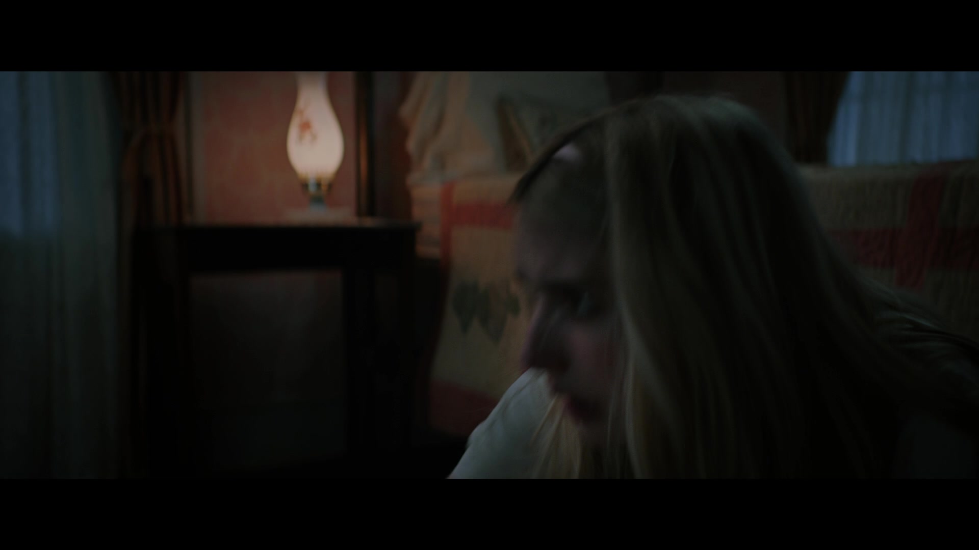 Abandoned_2022_1080p_BluRay__06660.jpg