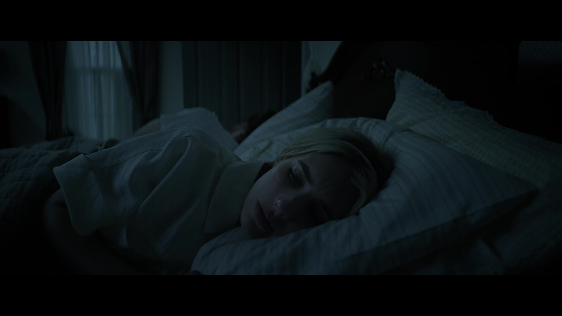 Abandoned_2022_1080p_BluRay__06945.jpg