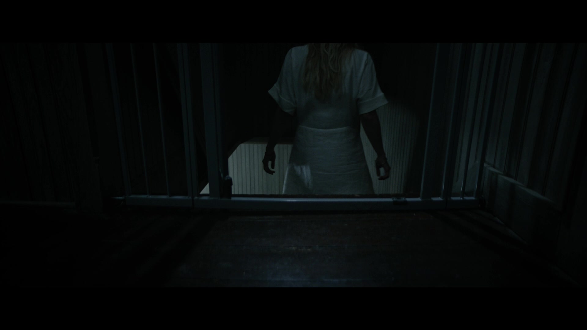 Abandoned_2022_1080p_BluRay__12668.jpg