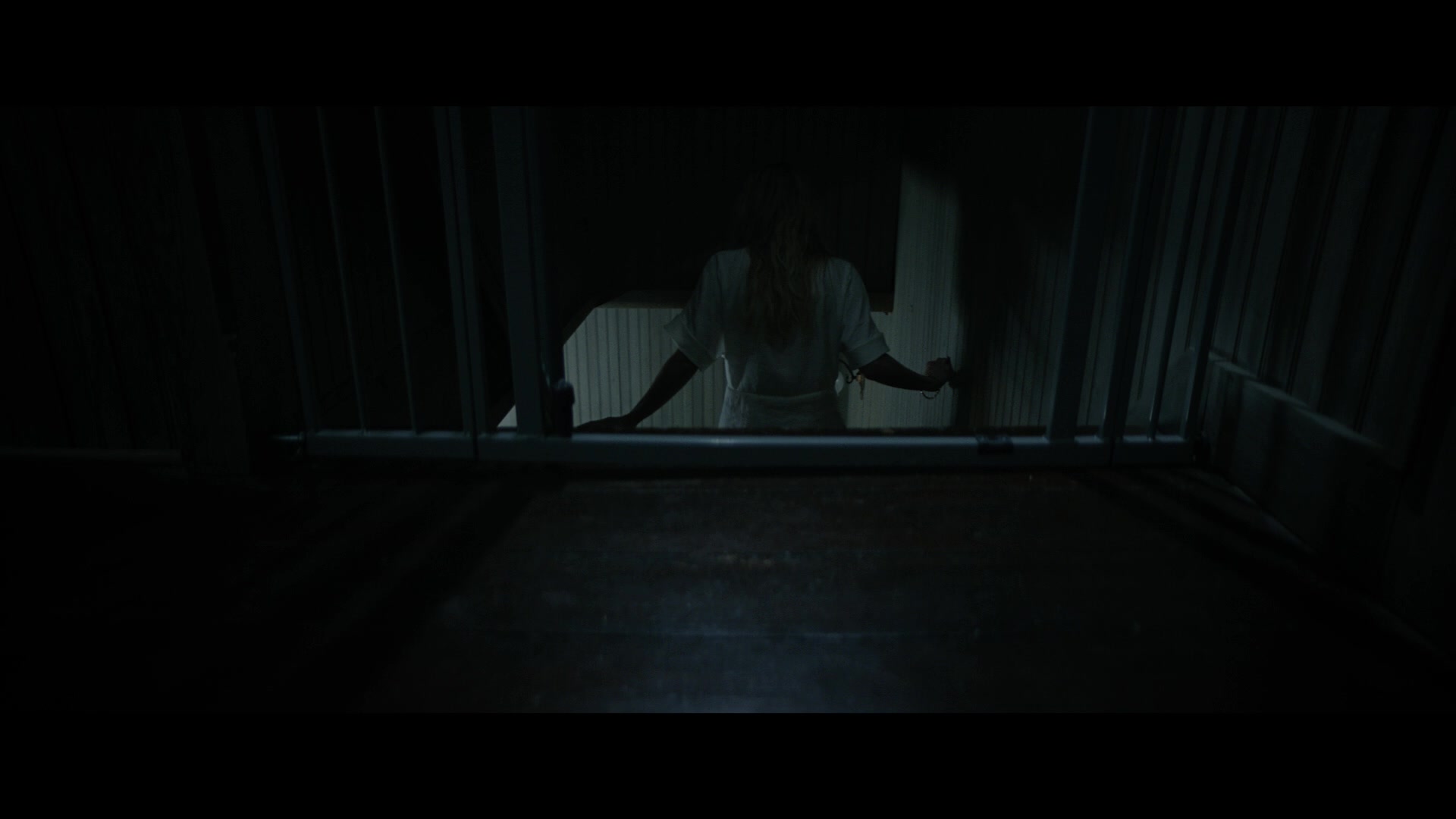 Abandoned_2022_1080p_BluRay__12677.jpg