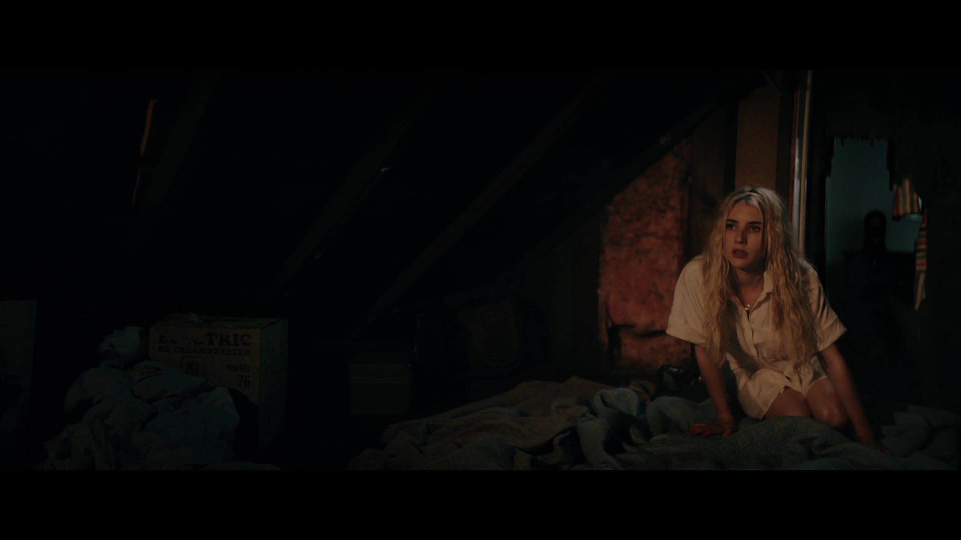 Abandoned_2022_1080p_BluRay__12806.jpg