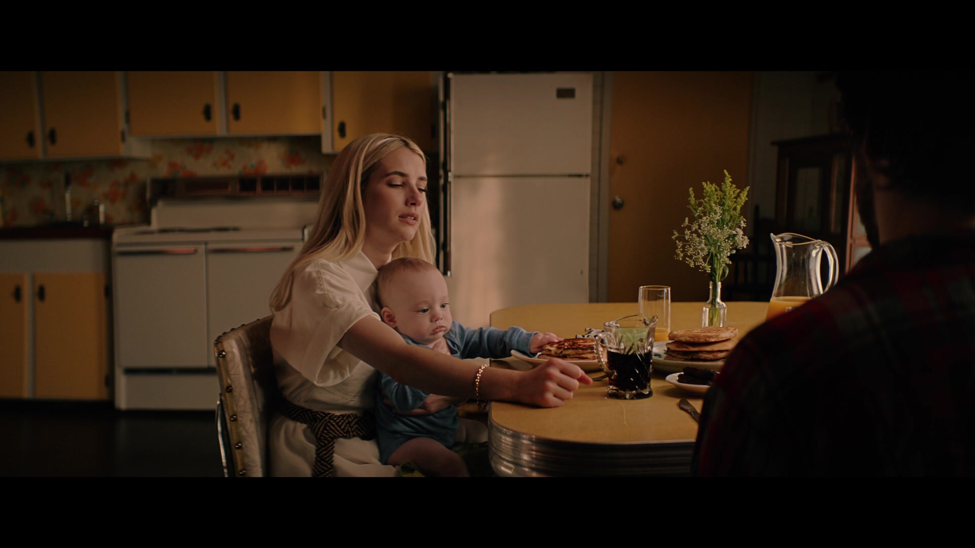 Abandoned_2022_1080p_BluRay__13698.jpg