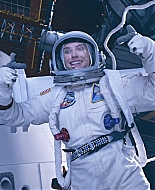 iheartemmaroberts_281229.jpg