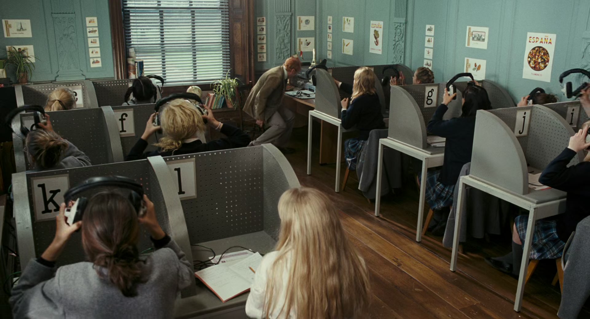 Wild_Child_2008_1080p_BluRay__05111.jpg