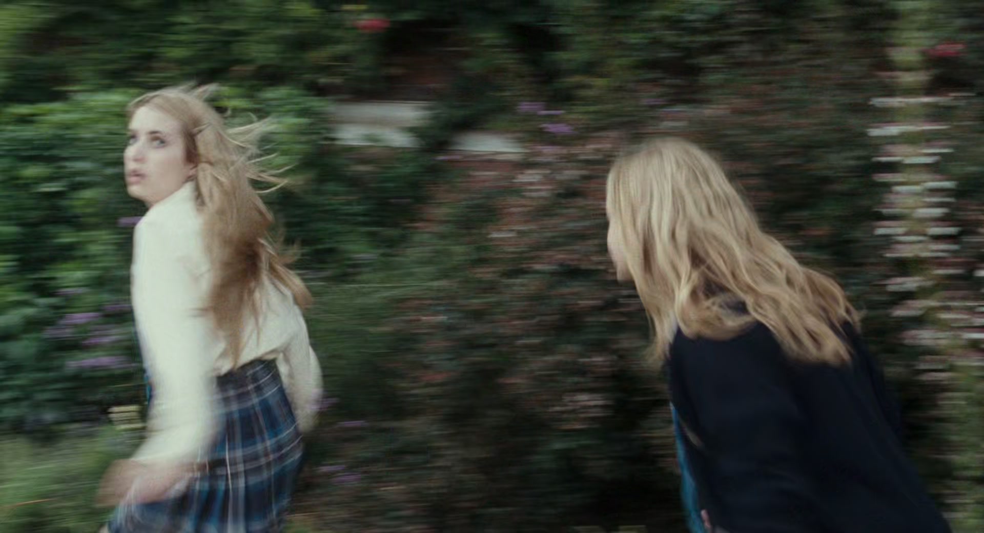 Wild_Child_2008_1080p_BluRay__05459.jpg