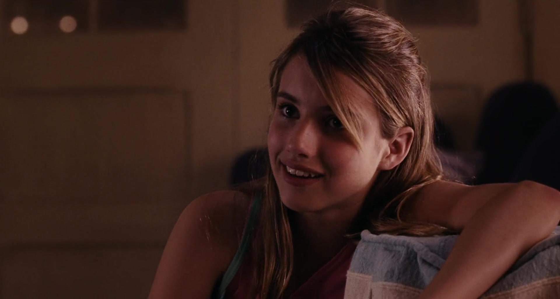 Aquamarine_2006_1080p_BluRay__01404.jpg Aquamarine_2006_1080p_BluRay__01404.jpg