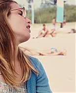 Aquamarine_2006_1080p_BluRay__00550.jpg