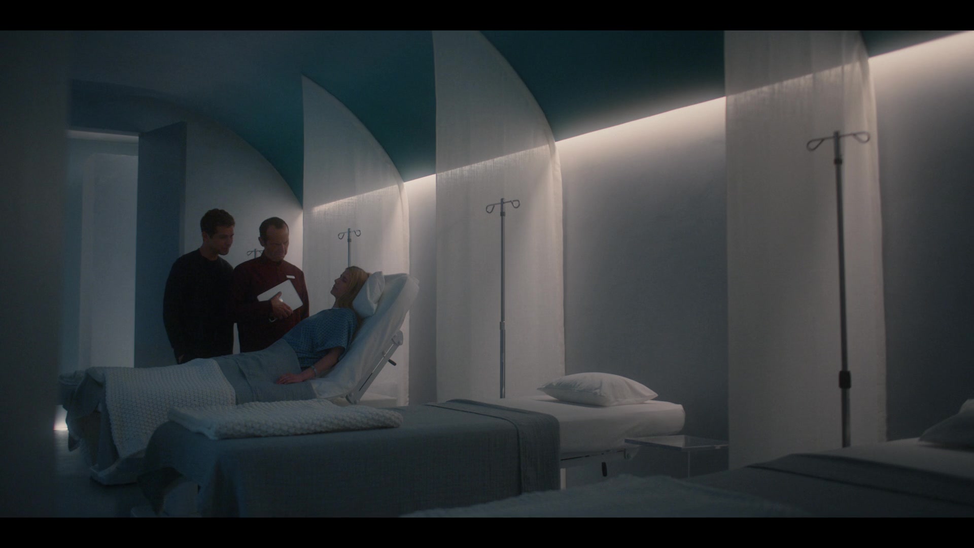 American_Horror_Story_S12E01_1080p__1048.jpg American_Horror_Story_S12E01_1080p__1048.jpg