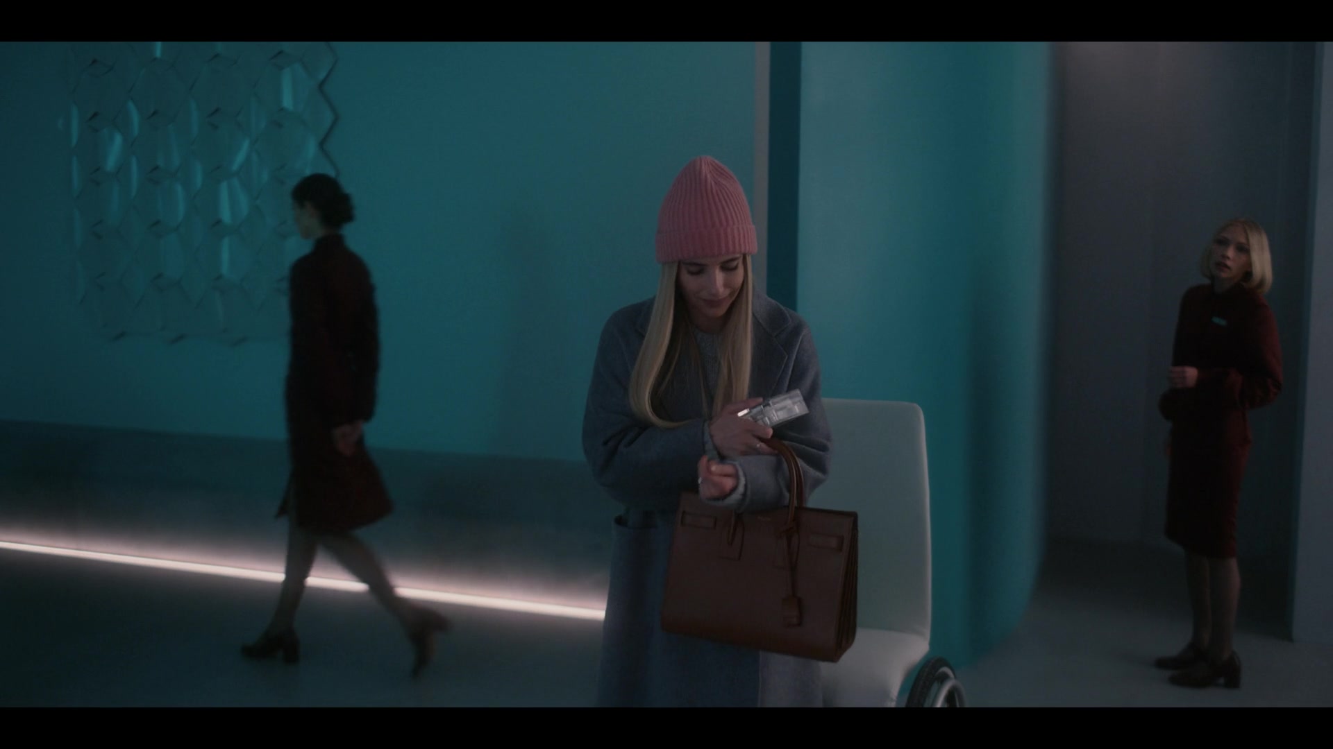 American_Horror_Story_S12E01_1080p__1376.jpg American_Horror_Story_S12E01_1080p__1376.jpg