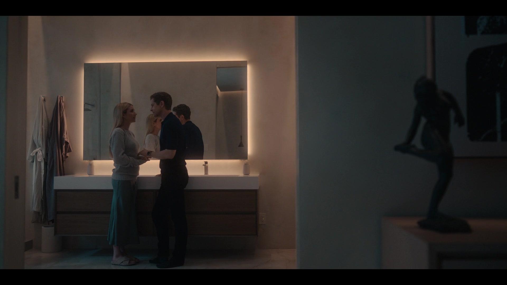 American_Horror_Story_S12E02_1080p__1520.jpg