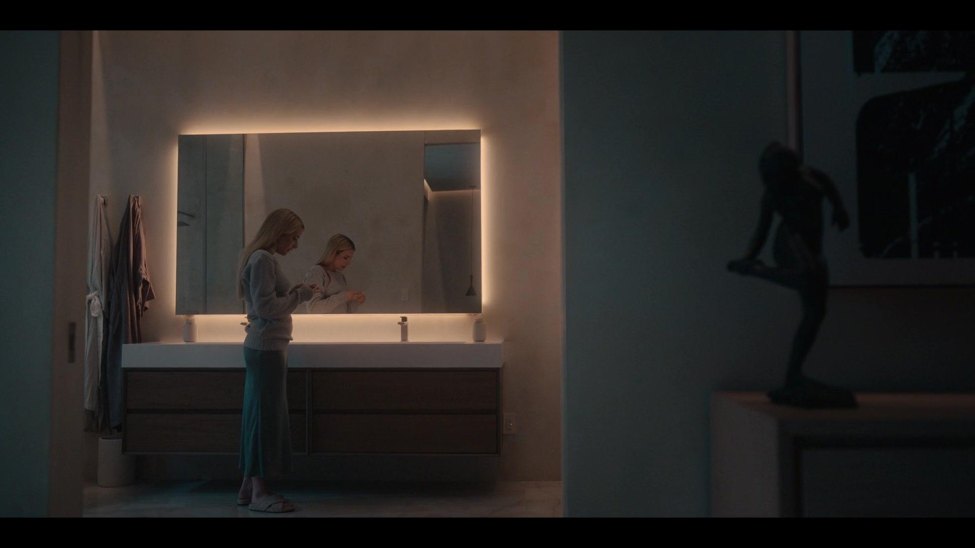 American_Horror_Story_S12E02_1080p__1632.jpg