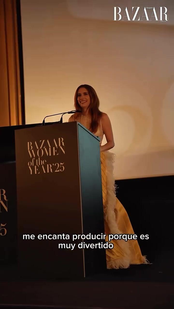BazaarWomenAwardsSpain_RedCarpet_Interview_IHER_000113.jpg