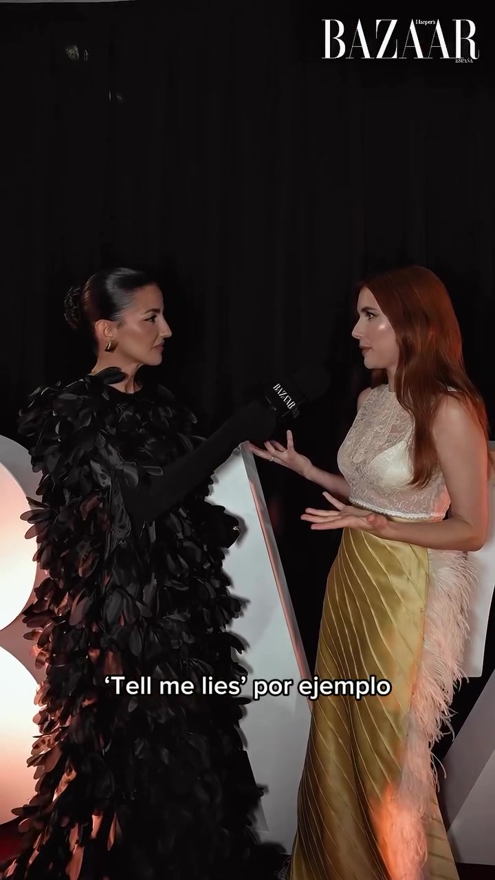 BazaarWomenAwardsSpain_RedCarpet_Interview_IHER_000119.jpg