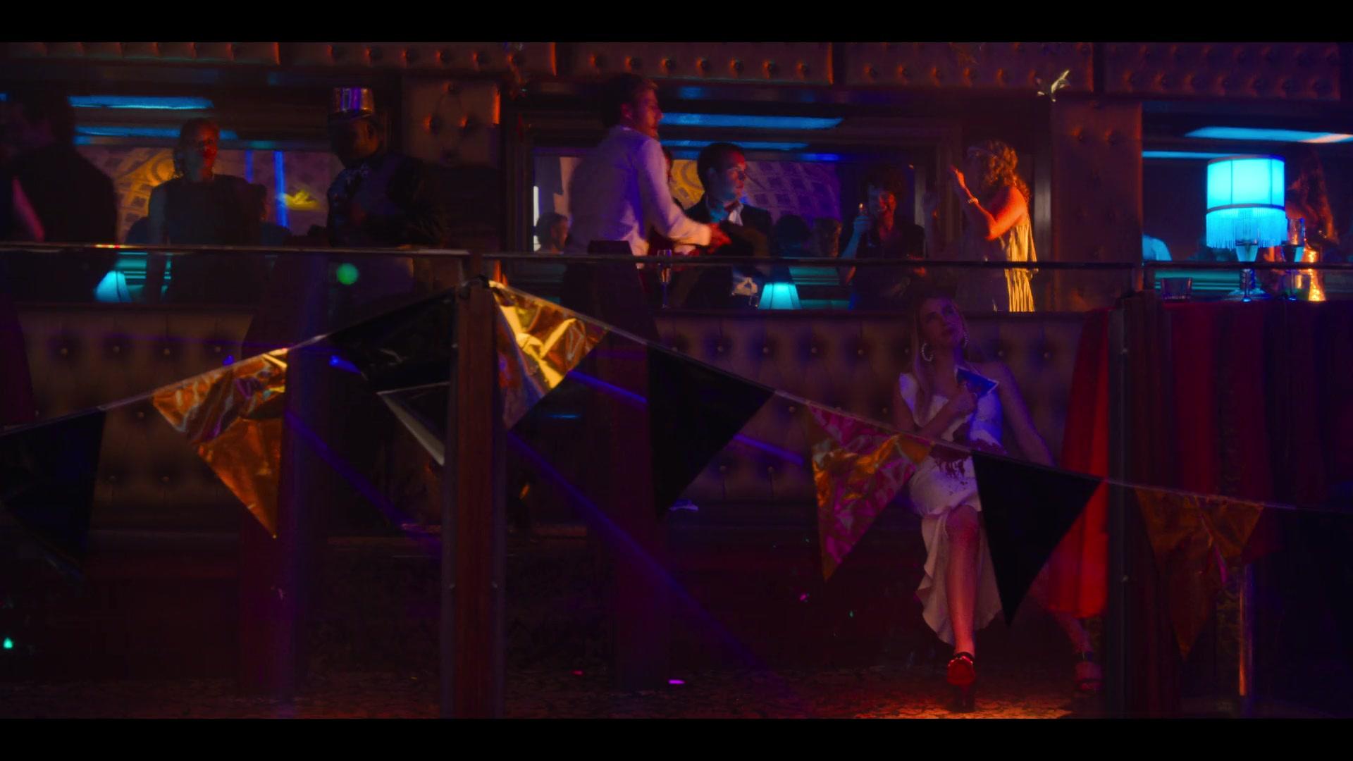 Holidate_2020_1080p__03386.jpg