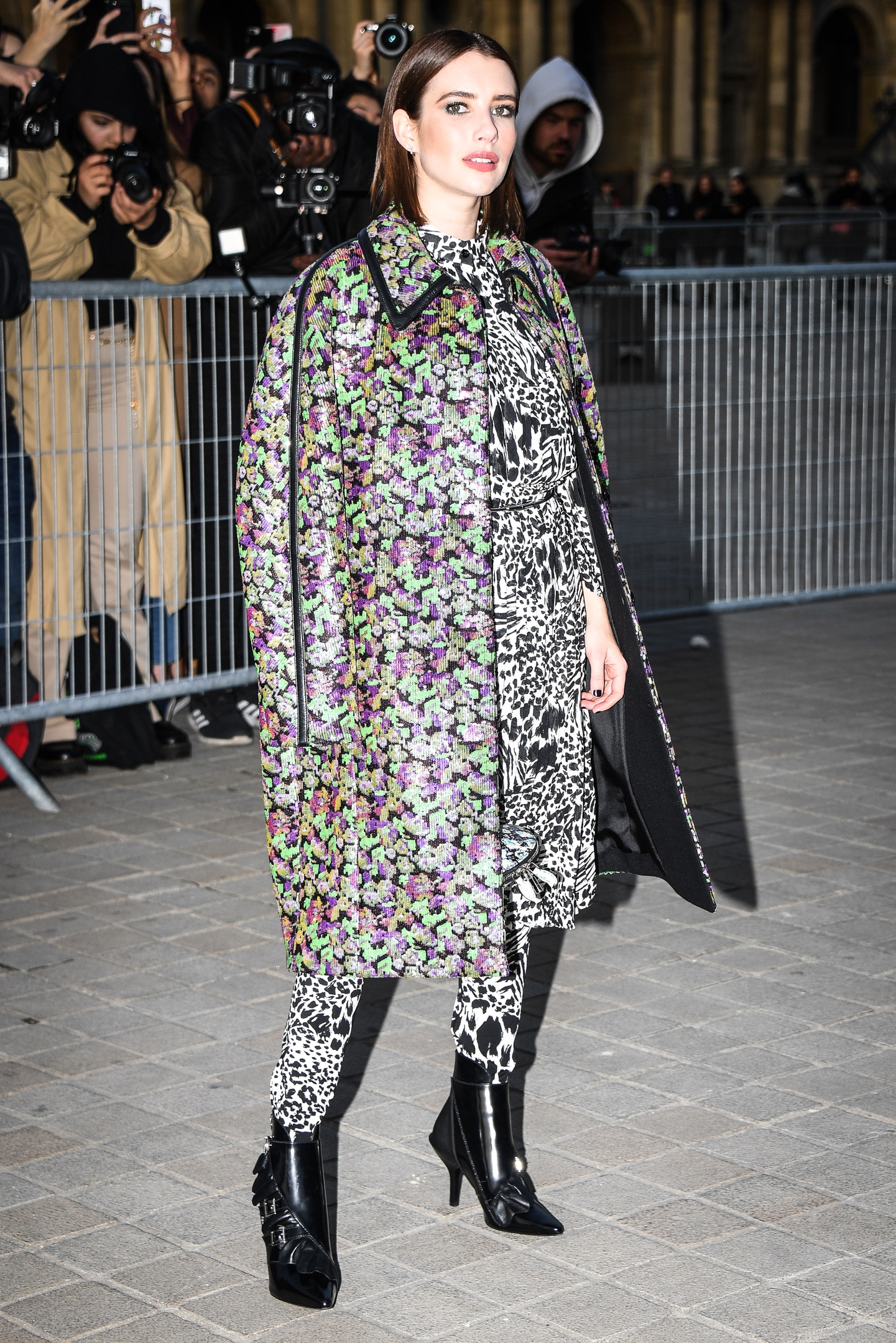 LouisVuittonShowPFW_Arrivals_March_2019_284829.jpg