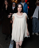 Arriving_VasJMroganMB_HalloweenParty_IHER_28529.jpg
