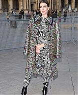 LouisVuittonShowPFW_Arrivals_March_2019_284329.jpg
