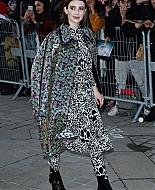 LouisVuittonShowPFW_Arrivals_March_2019_285729.jpg